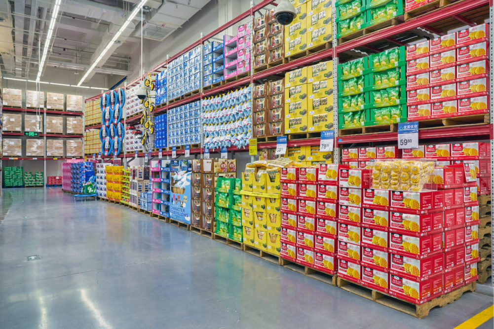 What is a Wholesale Retailer? - Retail MBA